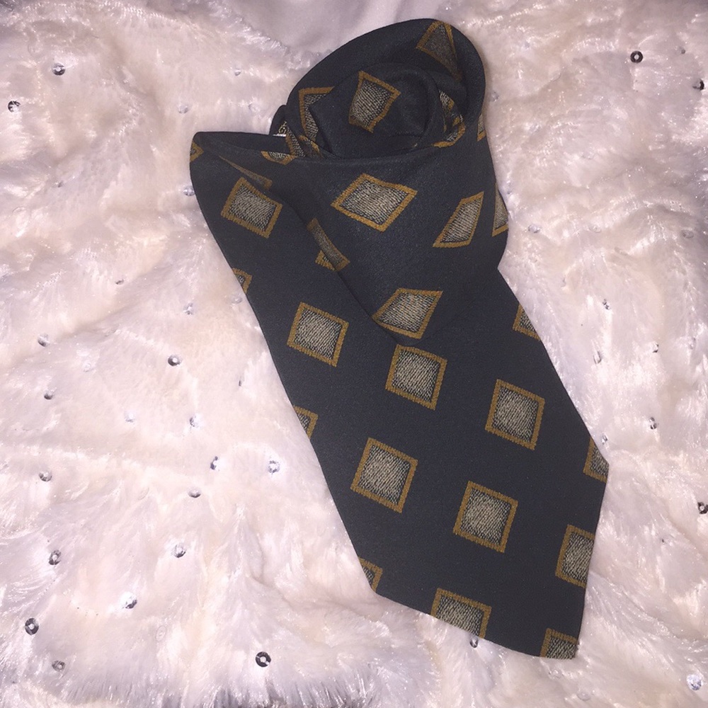 Giorgio Armani Men’s Tie - Picture 2 of 10